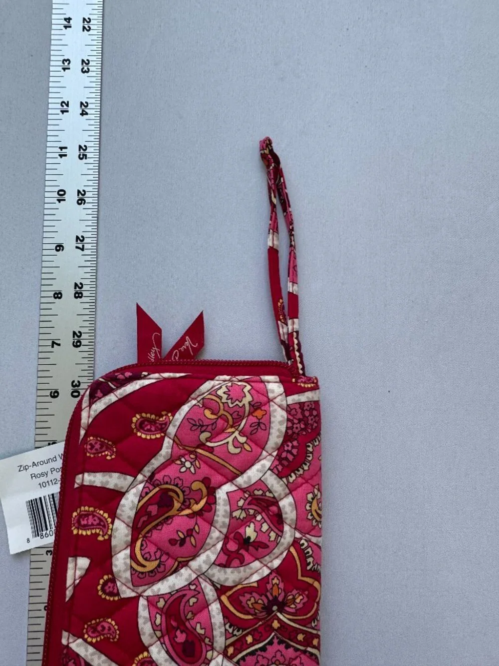 Vera Bradley Zip-Around Wallet Wristlet Rosy Posies NWT - Picture 7 of 10